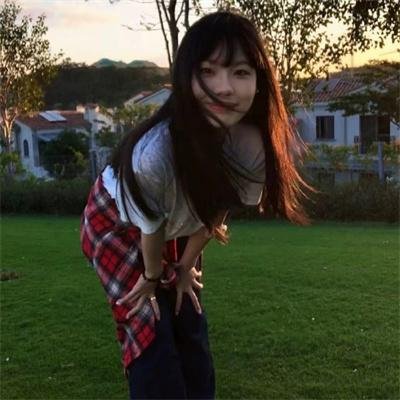 白色女孩